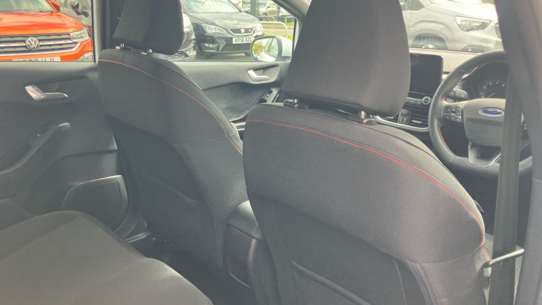 Ford Fiesta 1.0 EcoBoost Hybrid mHEV 125 ST-Line 5dr Petrol Hatchback